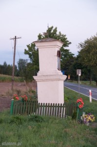 Winnica | Kapliczka Matki Boskiej Żurawińskiej | od północnego-zachodu | 2013-08-23