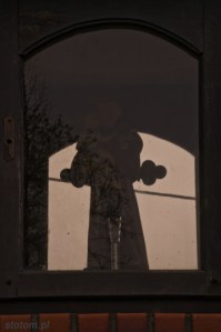 Serock |figura w kapliczce św. Antoniego | od północnego-zachodu | stan na 2015-02-18