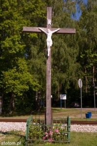 Pogorzelica | krzyż | od południa | stan na 2014-05-21