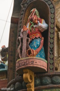 Bukowina Tatrzańska | kapliczka wielu świętych | figura św. Cecylii | stan na 2015-07-13