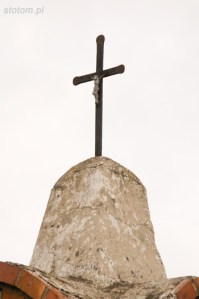 Młyniec Drugi | kapliczka Matki Boskiej | fragment | od zachodu | stan na 2016-03-18