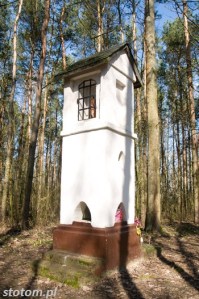 Przeczno | kapliczka św. Rozalii i św. Rocha | widok ogólny | od południowego-wschodu | stan na 2016-03-31