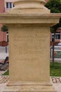Bodzentyn | figura św. Floriana | fragment | stan na 2016-07-18
