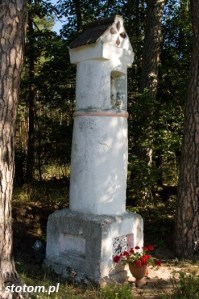 Szramowo | kapliczka Matki Boskiej | widok ogólny | od południowego-zachodu | stan na 2016-09-15