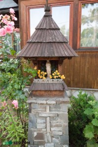 Bukowina Tatrzańska | kapliczka Matki Boskiej | widok ogólny | od południowego-wschodu | stan na 2015-07-17