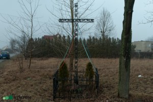 Gronowo | krzyż | widok ogólny | od zachodu | stan na 2017-02-17