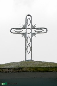 Brzezinko | kapliczka Matki Boskiej z Dzieciątkiem | fragment | od zachodu | stan na 2017-02-17